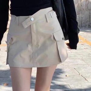 Cargo beige skirt